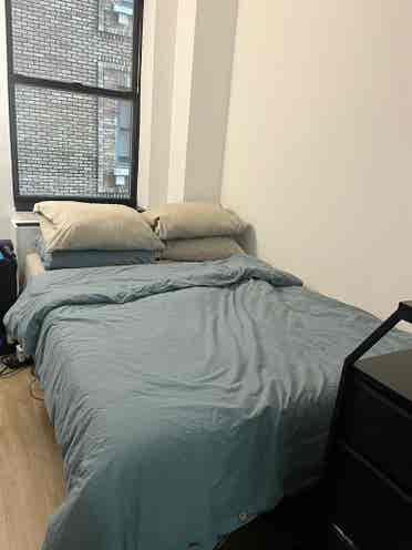✨Spacious Room in Midtown South✨
