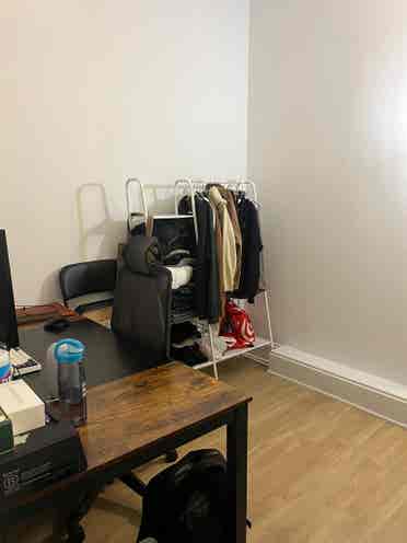 ✨Spacious Room in Midtown South✨