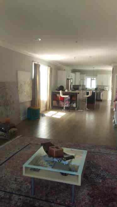 Room for rent in a townhouse