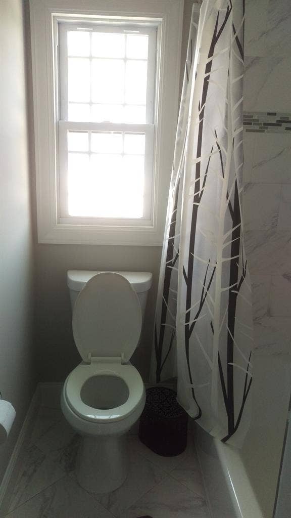 Room for rent in a townhouse