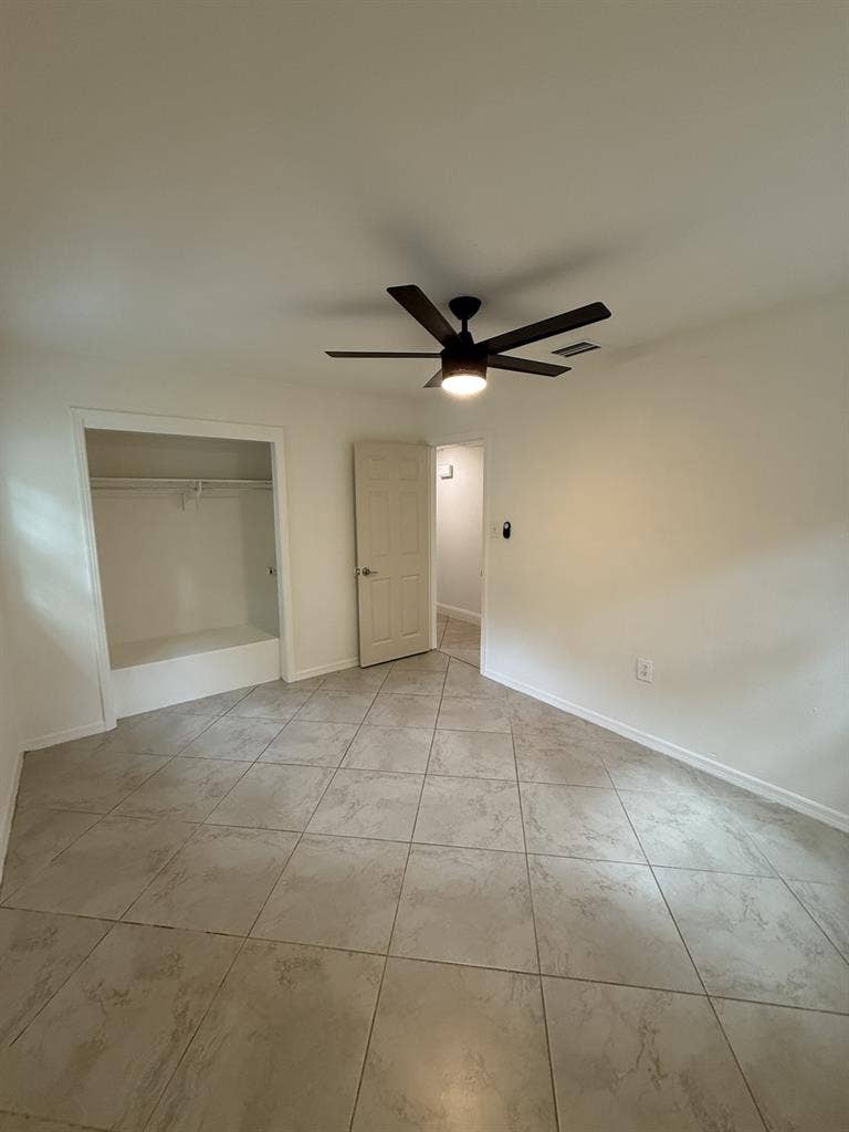 Private Room for Rent - Carrollwood