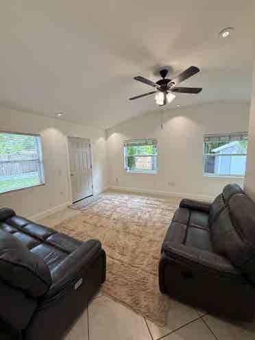 Private Room for Rent - Carrollwood