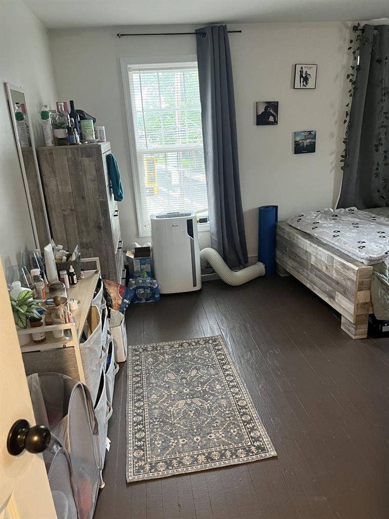 UD Sublet for Spring semester