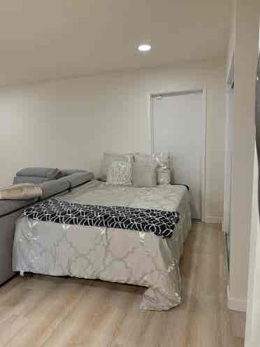 Studio South of Blvd near Freeway