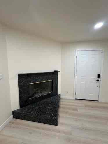Studio South of Blvd near Freeway