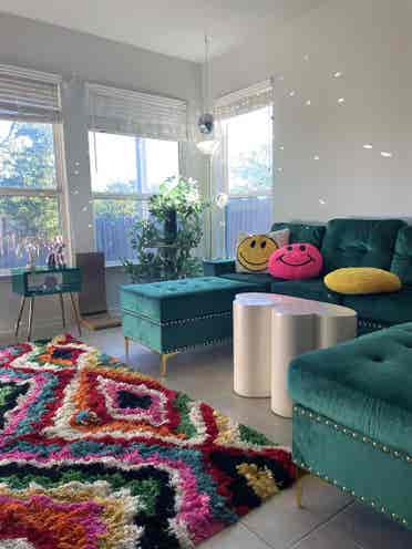 Artsy & Clean Paradise Dream
