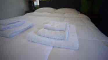 Move-In Ready 2BR with Balcony
