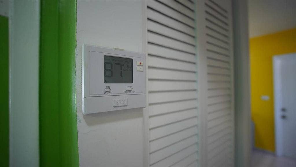Move-In Ready 2BR with Balcony