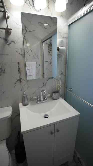 Move-In Ready 2BR with Balcony