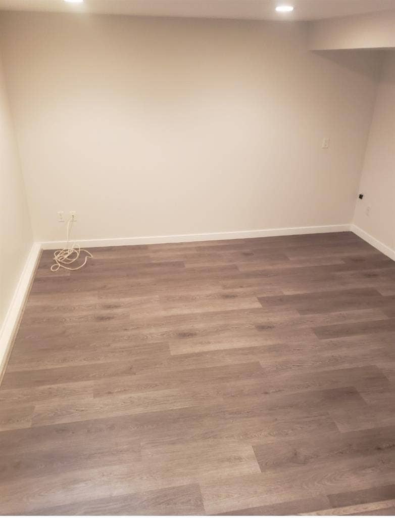 2 bed private suite avail July 1!!