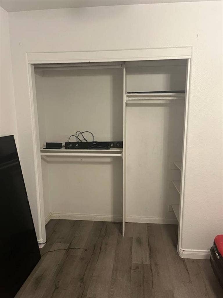 Room for rent with shared bathroom