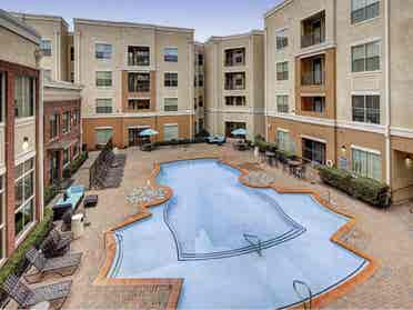 Ucentre at fry relet