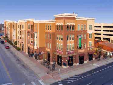 Ucentre at fry relet
