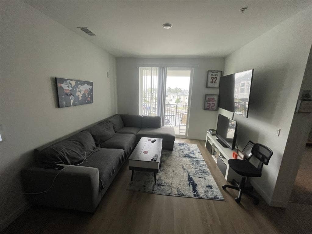 Room available immediately