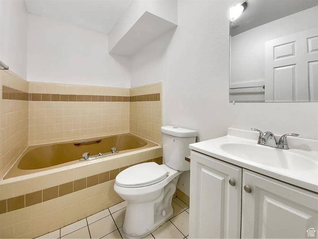 5 bedroom house available for rent