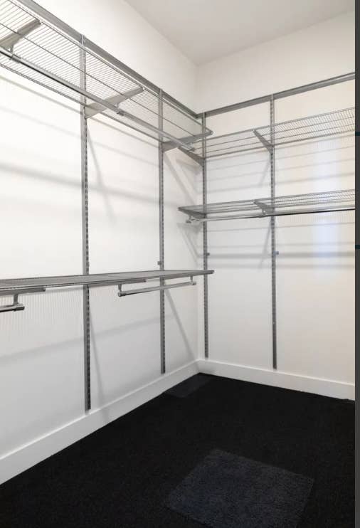 Private room/bathroom in Hollywood!