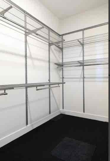 Private room/bathroom in Hollywood!