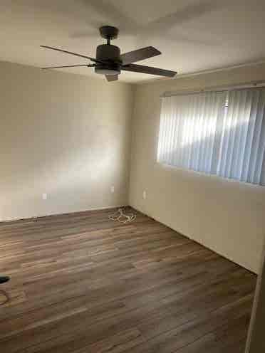 1 bedroom w bathroom