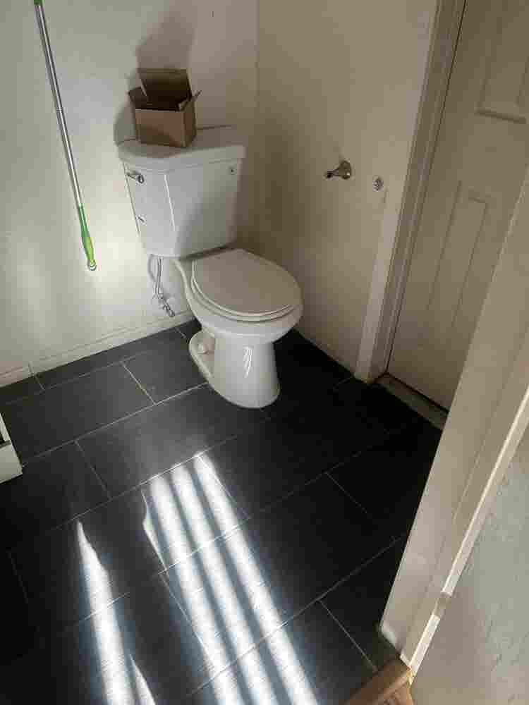1 bedroom w bathroom