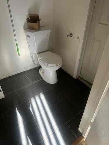 1 bedroom w bathroom