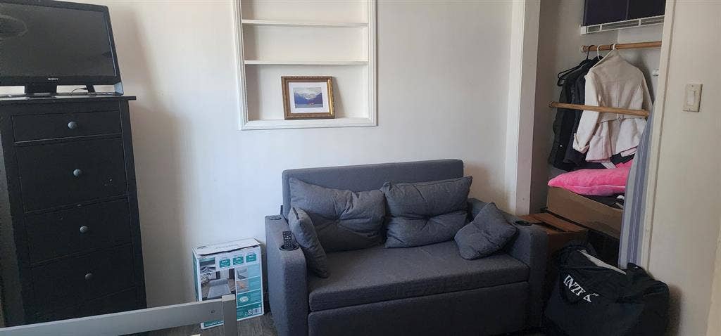 Small room with shared bathroom