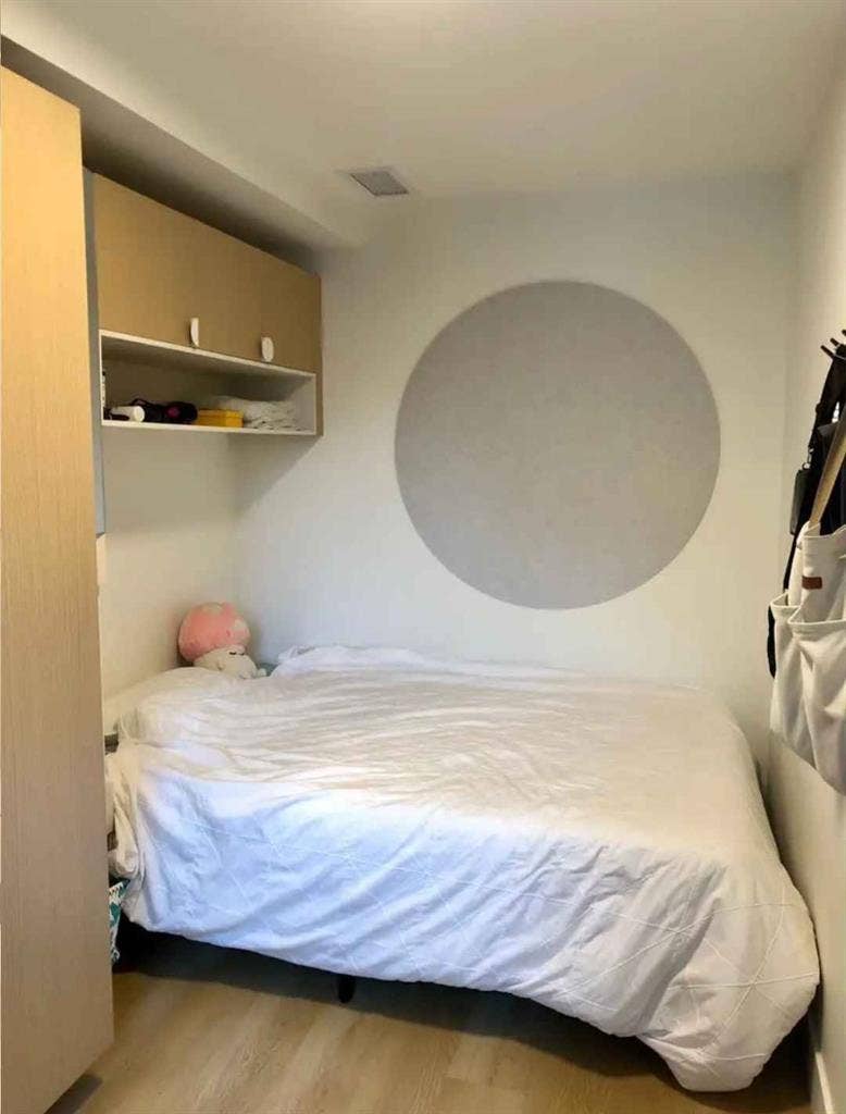 Private room for rent