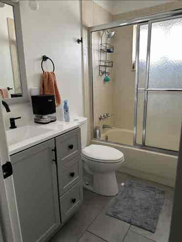 Private Room | Clean, Stylish