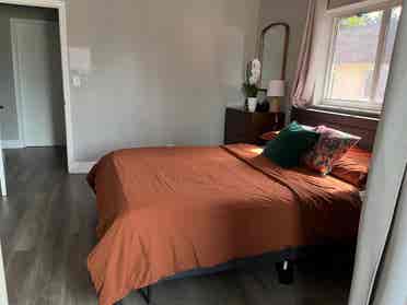 Private Room | Clean, Stylish