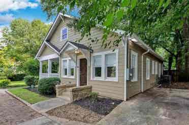 Spacious Home in West End Atlanta