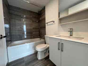 Baths  for rent