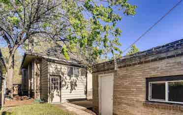 4 BR in Denver