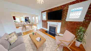 4 BR in Denver