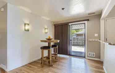 Room in Quiet House In Aurora