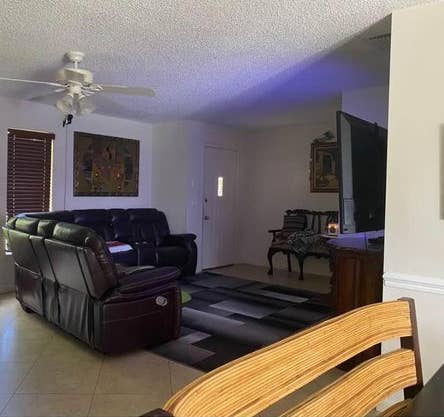 ROOM FOR RENT IN CAPE CORAL