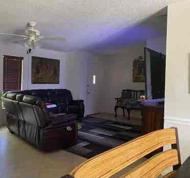 ROOM FOR RENT IN CAPE CORAL
