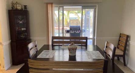 ROOM FOR RENT IN CAPE CORAL