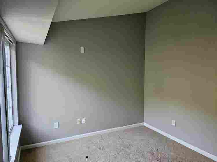 Roommate Needed -  Bath