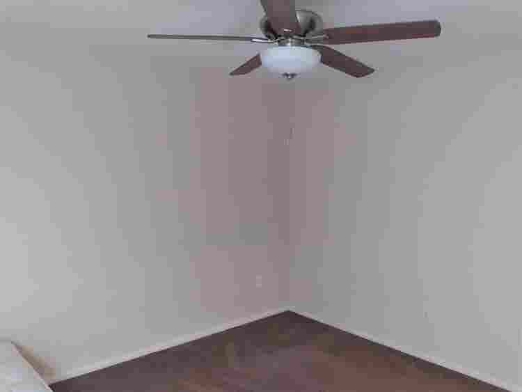 3 Rooms For Rent