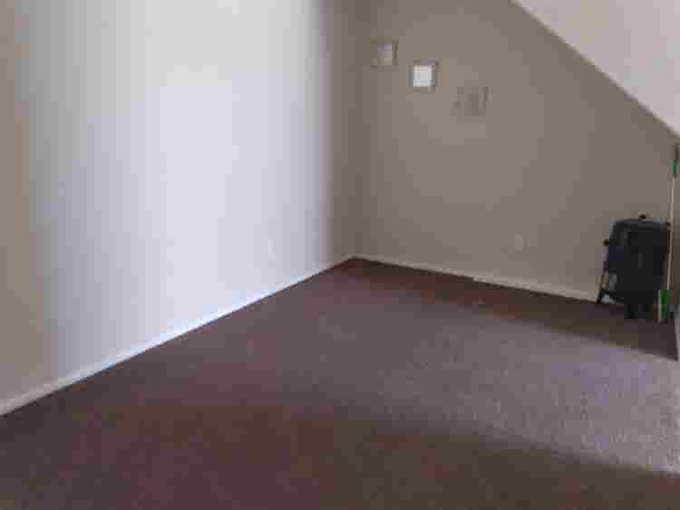 3 Rooms For Rent