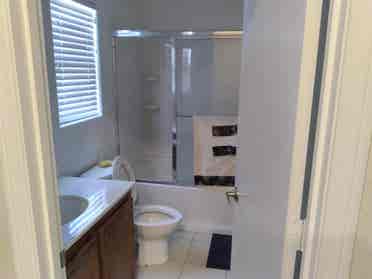 3 Rooms For Rent