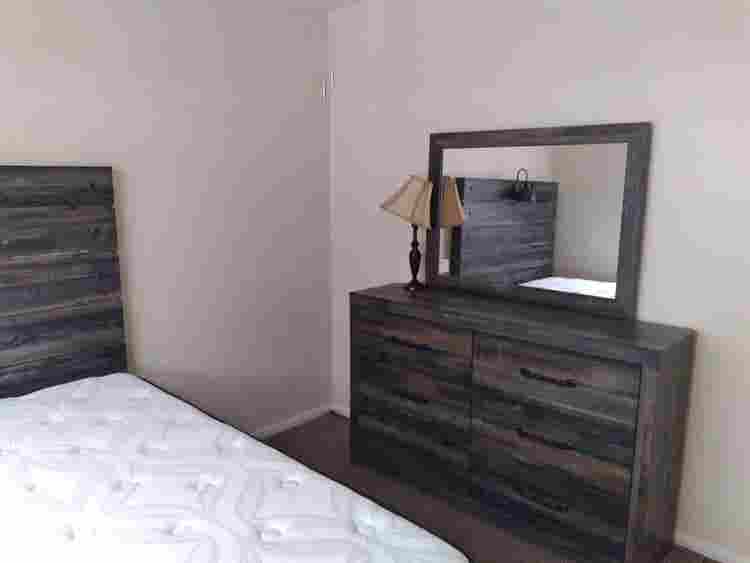 3 Rooms For Rent