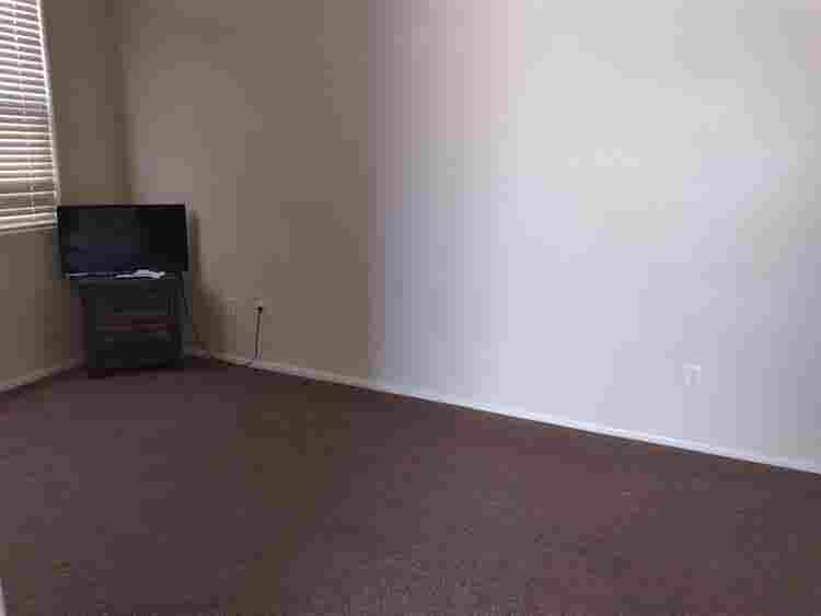 3 Rooms For Rent