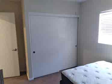 3 Rooms For Rent