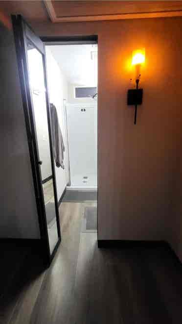 Ensuite, Garage space, & Privacy