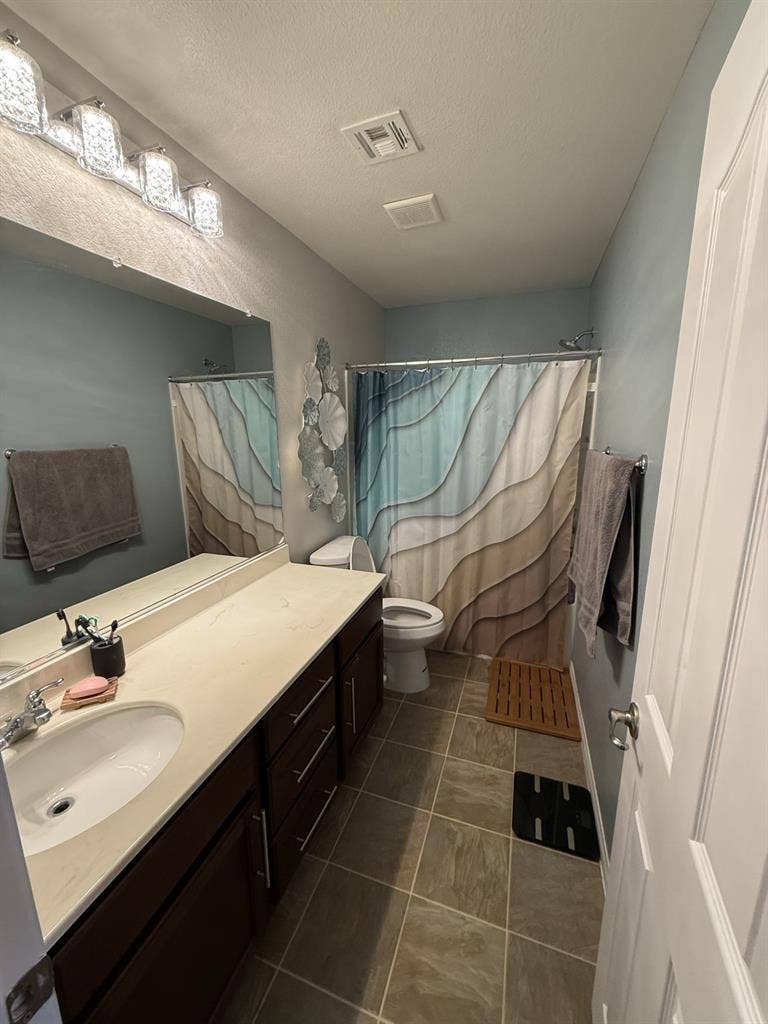 Private Bedroom with Shared Bath