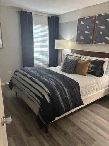 Looking for a roommate in Cary