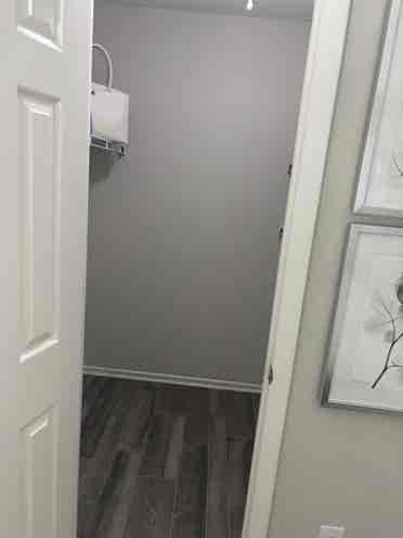 Looking for a roommate in Cary