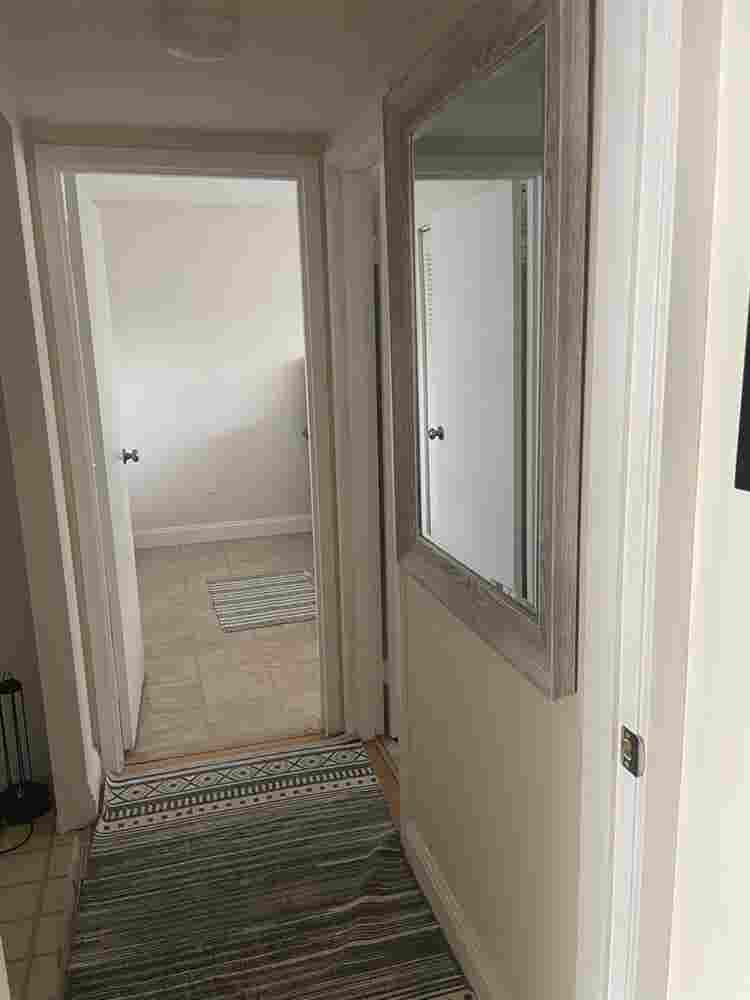 New Listing - Room for rent