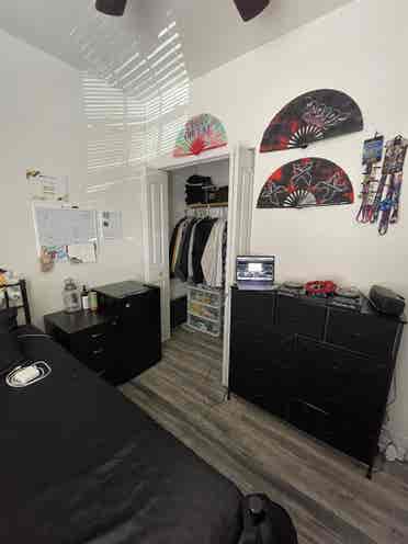 ROOM FOR RENT (Sublease)