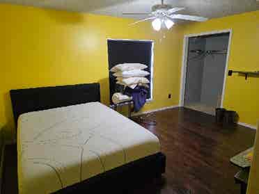 Master bed+bath (available)